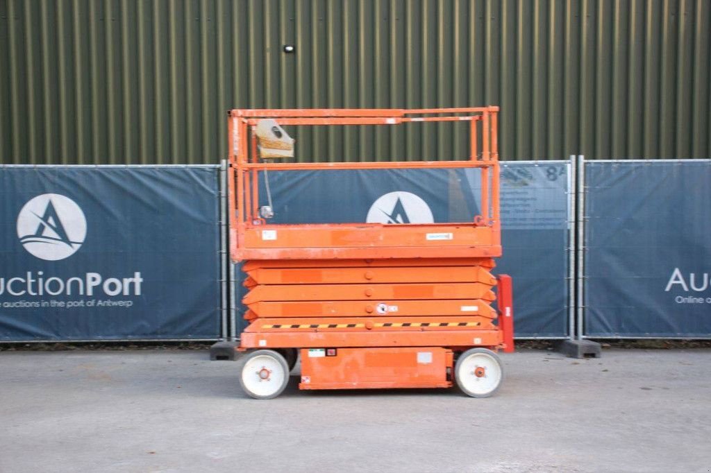 Teleskoparbeitsbühne van het type Sonstige Sky Jack SJ4632, Gebrauchtmaschine in Antwerpen (Foto 2)