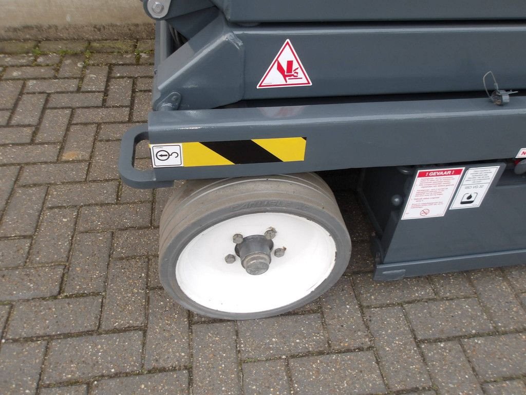 Teleskoparbeitsbühne типа Sonstige Sky Jack SJ4632, Gebrauchtmaschine в Antwerpen (Фотография 8)