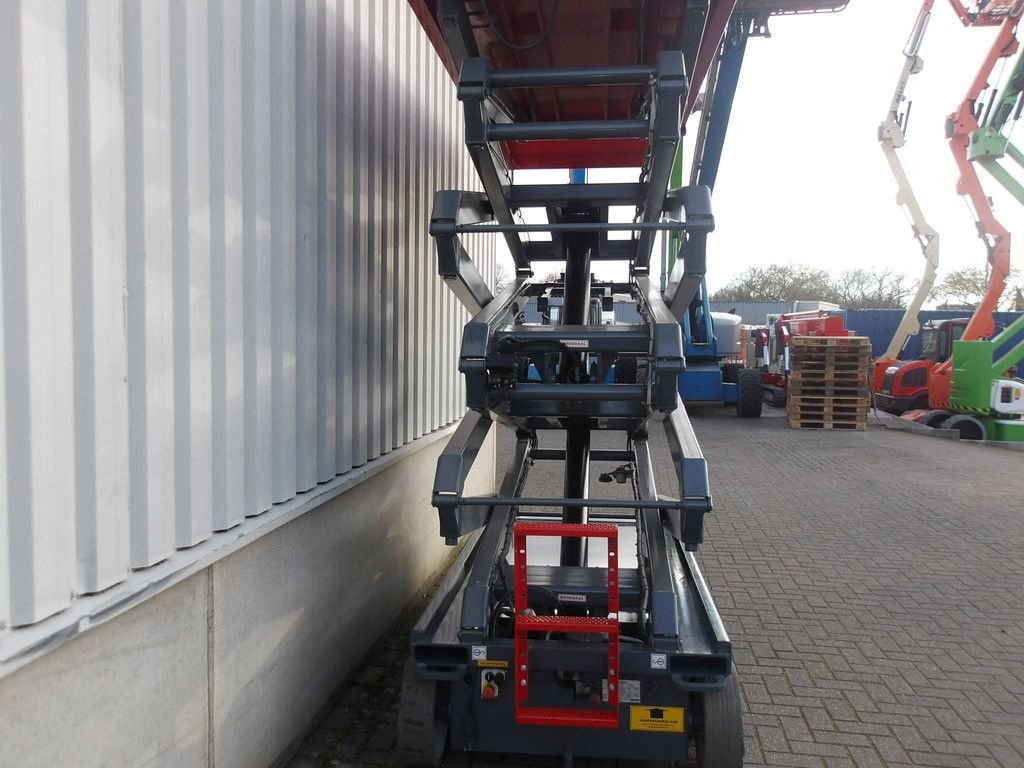 Teleskoparbeitsbühne typu Sonstige Sky Jack SJ4632, Gebrauchtmaschine v Antwerpen (Obrázek 9)