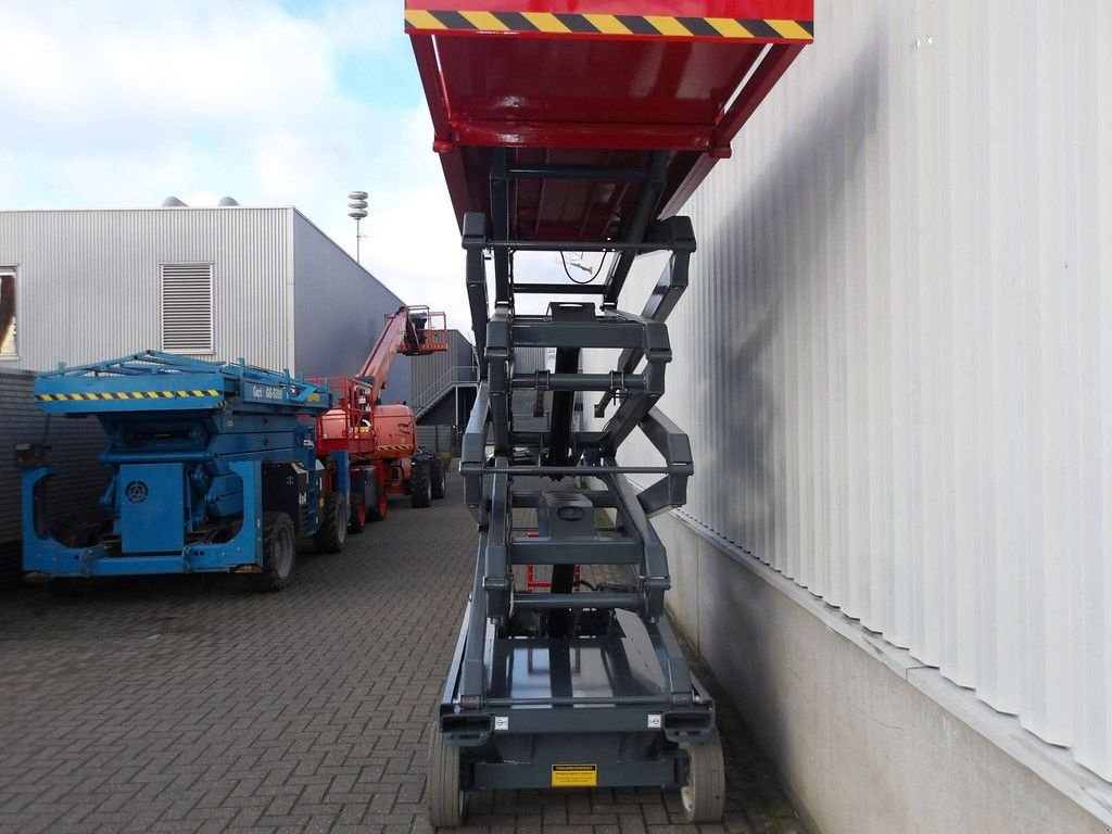 Teleskoparbeitsbühne typu Sonstige Sky Jack SJ4632, Gebrauchtmaschine v Antwerpen (Obrázek 10)