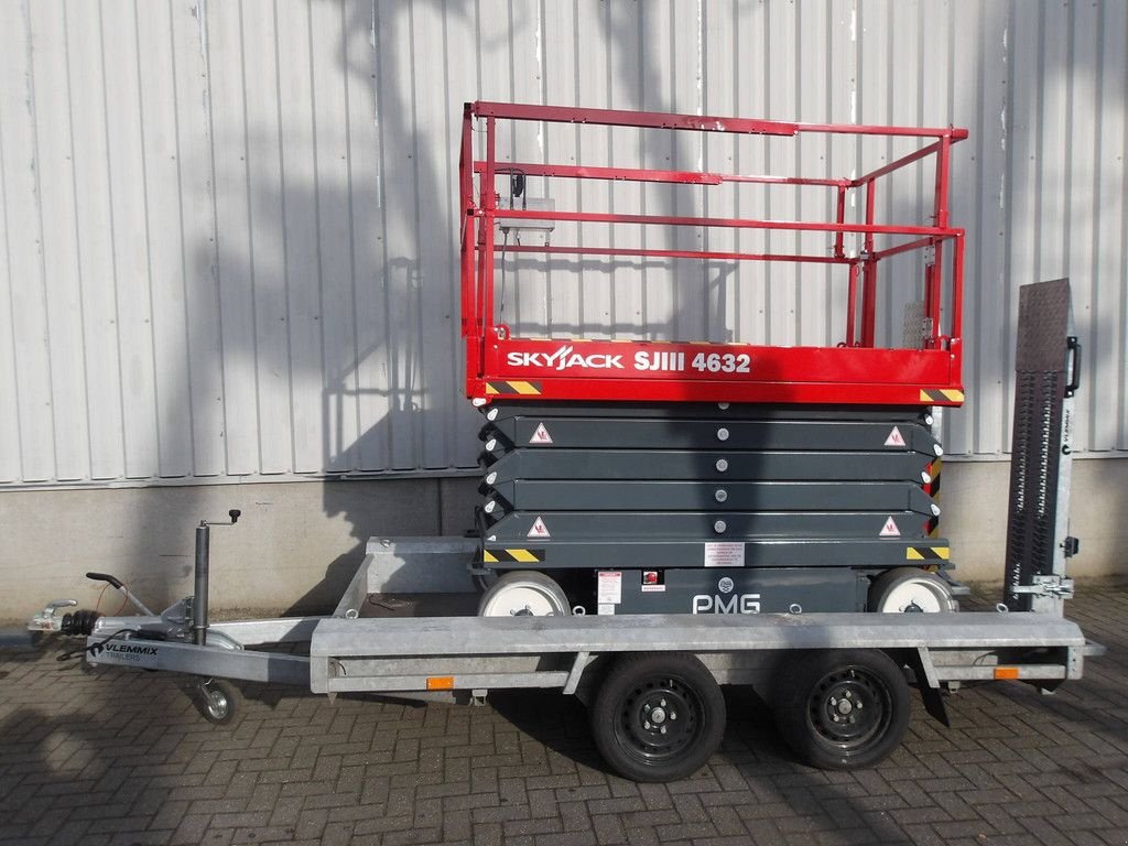Teleskoparbeitsbühne typu Sonstige Sky Jack SJ4632, Gebrauchtmaschine v Antwerpen (Obrázek 1)