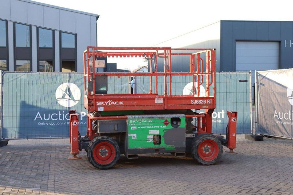 Teleskoparbeitsbühne typu Sonstige Sky Jack SJ6826 RT, Gebrauchtmaschine w Antwerpen (Zdjęcie 1)