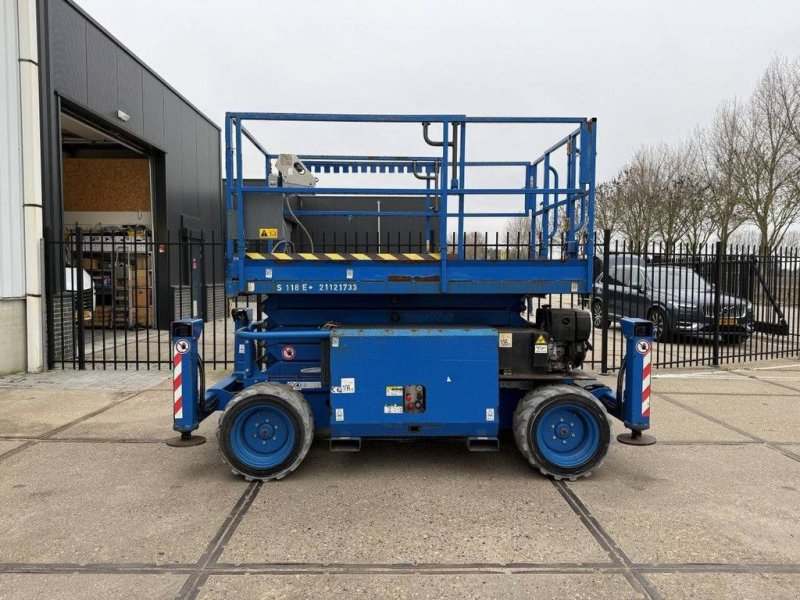 Teleskoparbeitsbühne des Typs Sonstige Sky Jack SJ6832RT, Gebrauchtmaschine in Antwerpen (Bild 1)