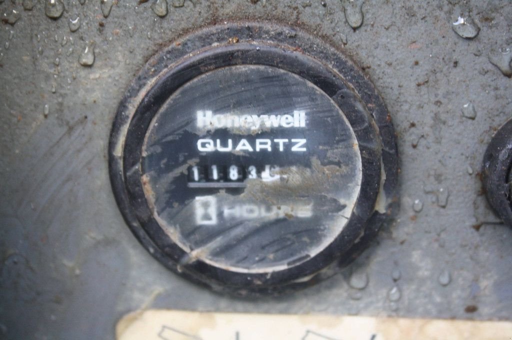 Teleskoparbeitsbühne van het type Sonstige Sky Jack SJ6832RT, Gebrauchtmaschine in Antwerpen (Foto 9)