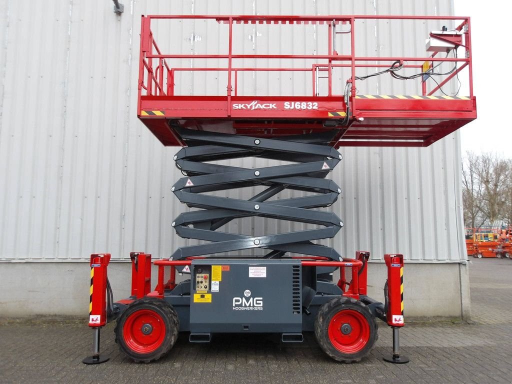 Teleskoparbeitsbühne tipa Sonstige Sky Jack SJ6832RT, Gebrauchtmaschine u Antwerpen (Slika 11)