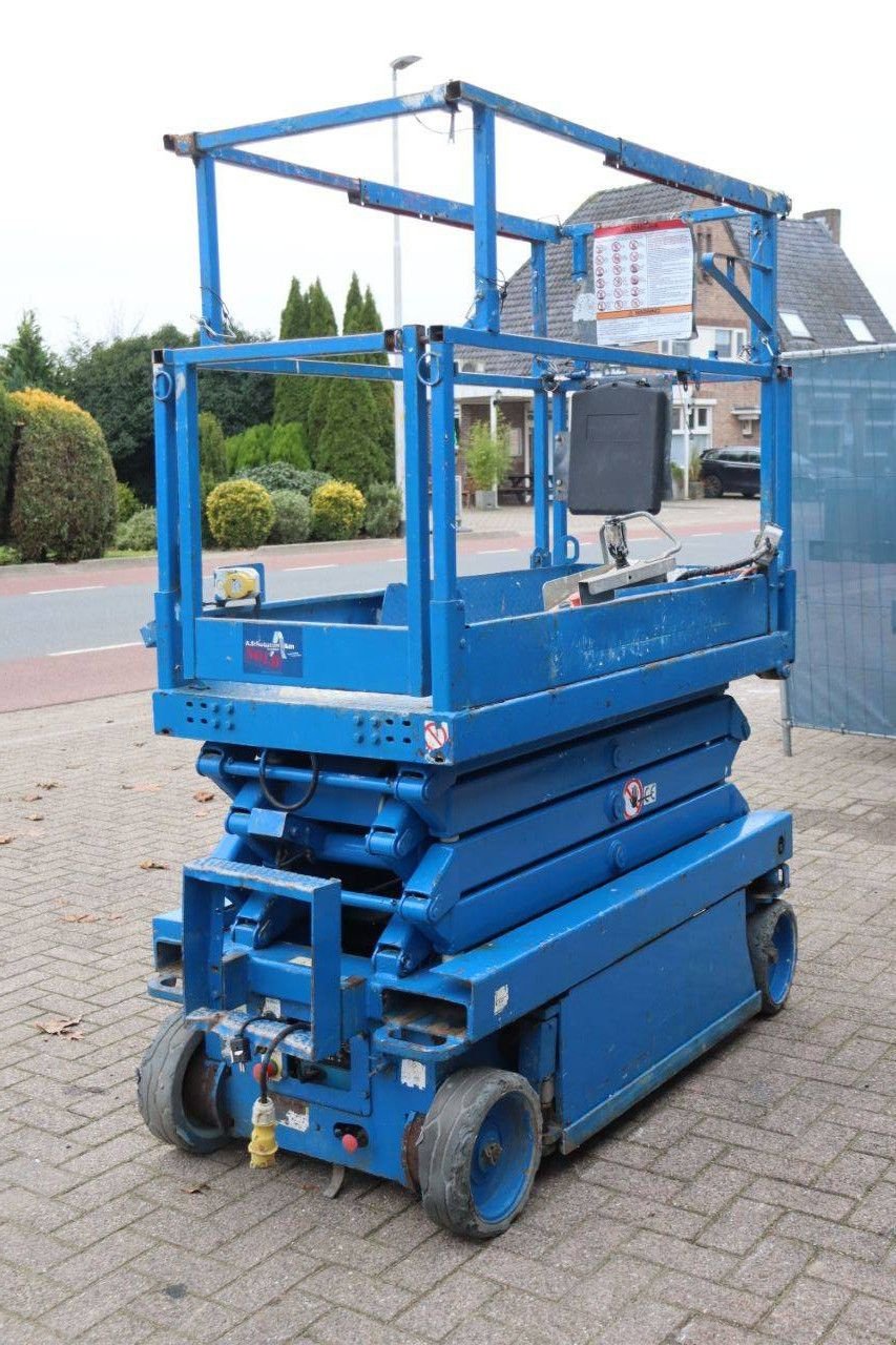 Teleskoparbeitsbühne типа Sonstige Sky Jack SJIII-3219, Gebrauchtmaschine в Antwerpen (Фотография 7)