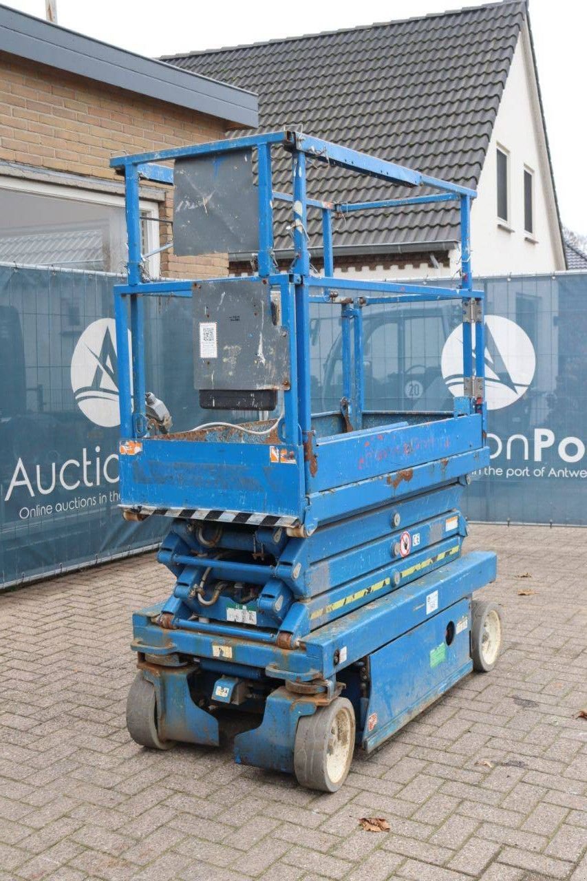 Teleskoparbeitsbühne des Typs Sonstige Sky Jack SJIII-3219, Gebrauchtmaschine in Antwerpen (Bild 9)