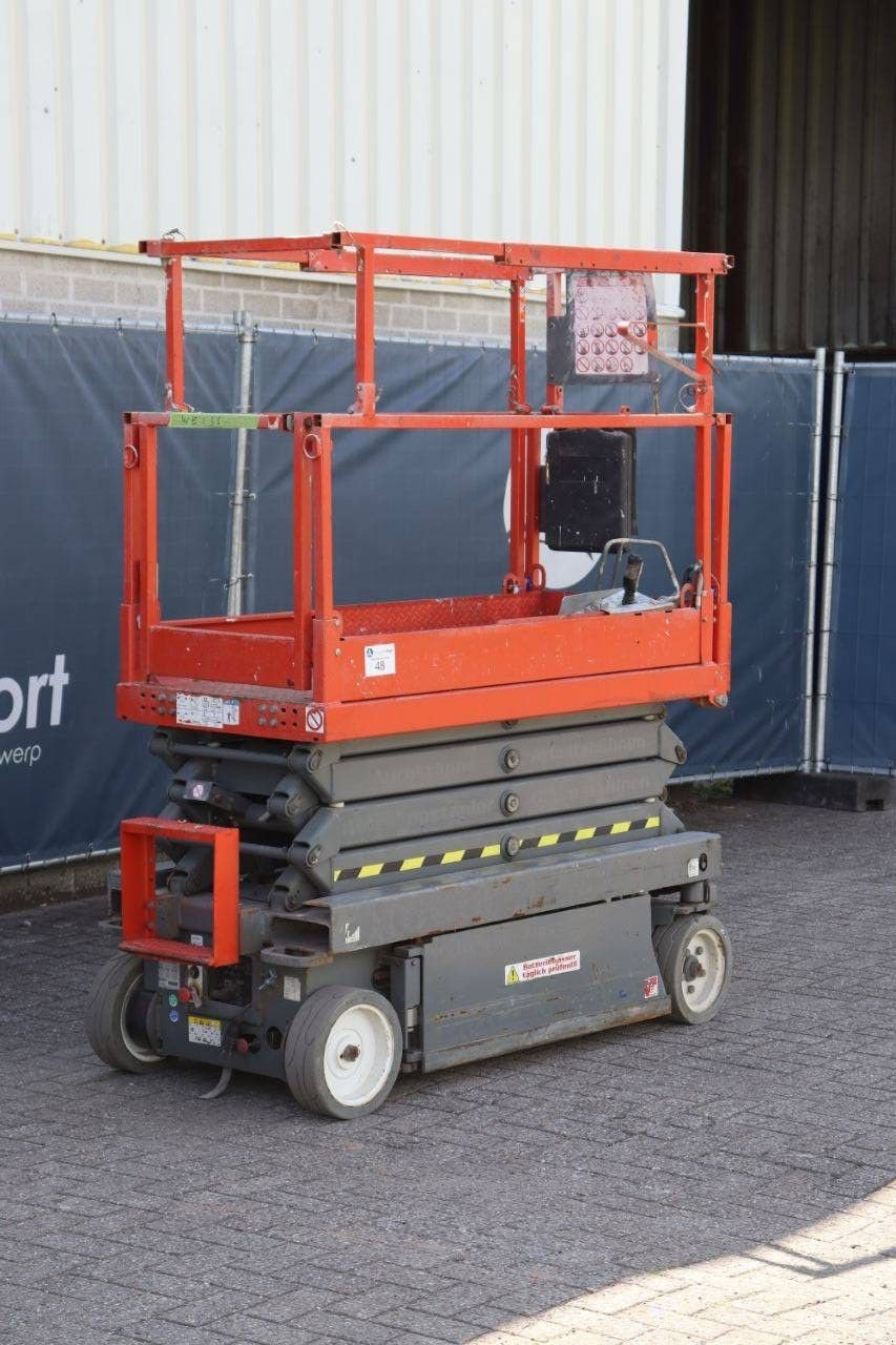 Teleskoparbeitsbühne typu Sonstige Sky Jack SJIII 3219, Gebrauchtmaschine v Antwerpen (Obrázek 10)