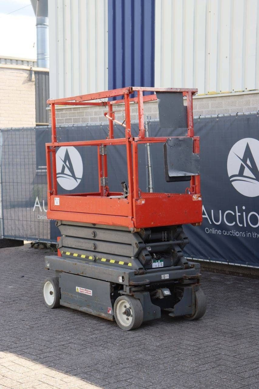 Teleskoparbeitsbühne typu Sonstige Sky Jack SJIII 3219, Gebrauchtmaschine v Antwerpen (Obrázek 4)