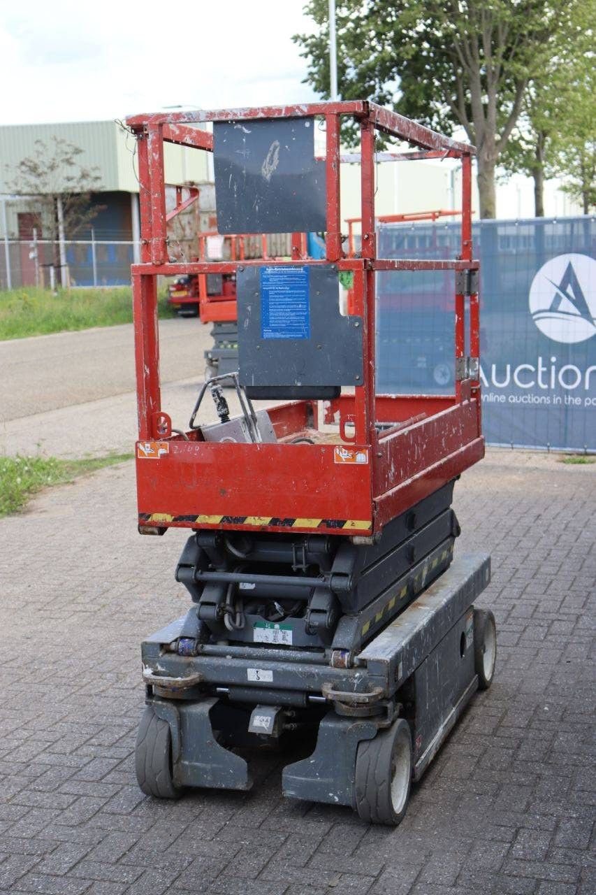 Teleskoparbeitsbühne Türe ait Sonstige Sky Jack SJIII 3219, Gebrauchtmaschine içinde Antwerpen (resim 7)