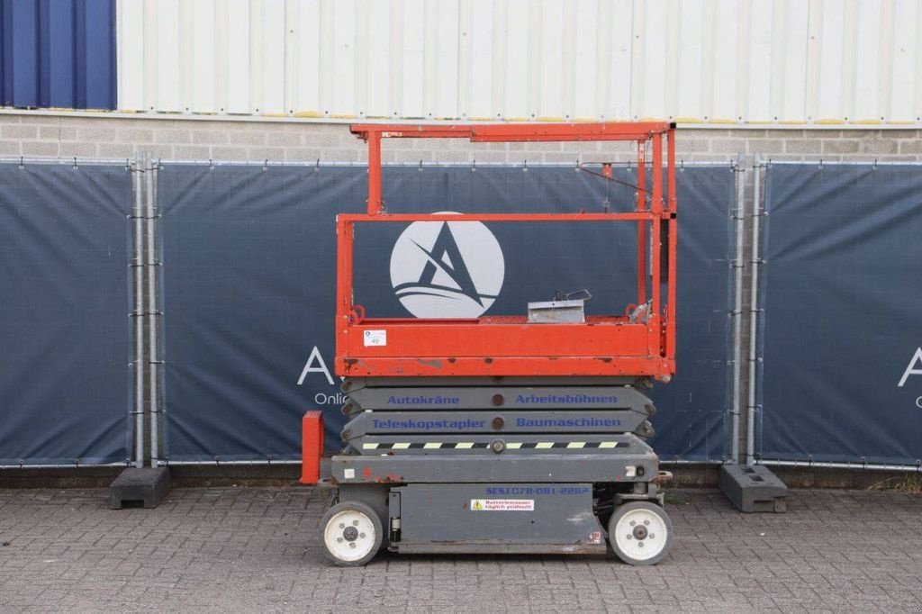 Teleskoparbeitsbühne typu Sonstige Sky Jack SJIII 3219, Gebrauchtmaschine v Antwerpen (Obrázek 2)