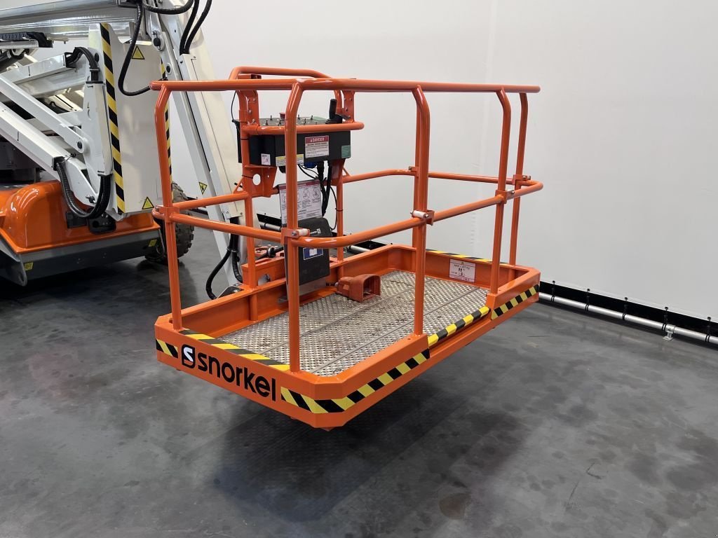 Teleskoparbeitsbühne tip Sonstige Snorkel A 46 JE, Gebrauchtmaschine in Culemborg (Poză 3)