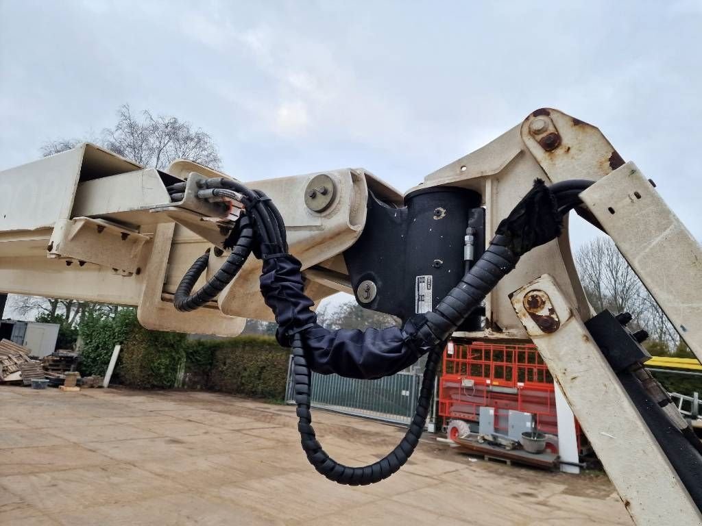 Teleskoparbeitsbühne tip Sonstige Snorkel AB 85J 4x4 diesel knikarmhoogwerker 28m hoogwerker, Gebrauchtmaschine in Hooge mierde (Poză 10)