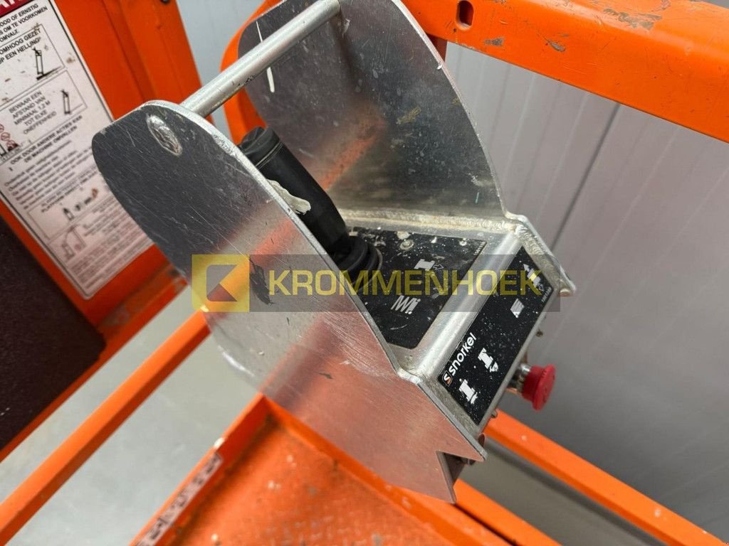 Teleskoparbeitsbühne типа Sonstige Snorkel S 3219 E, Gebrauchtmaschine в Apeldoorn (Фотография 9)