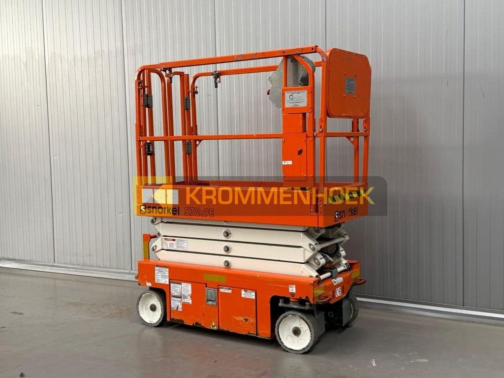 Teleskoparbeitsbühne типа Sonstige Snorkel S 3219 E, Gebrauchtmaschine в Apeldoorn (Фотография 7)