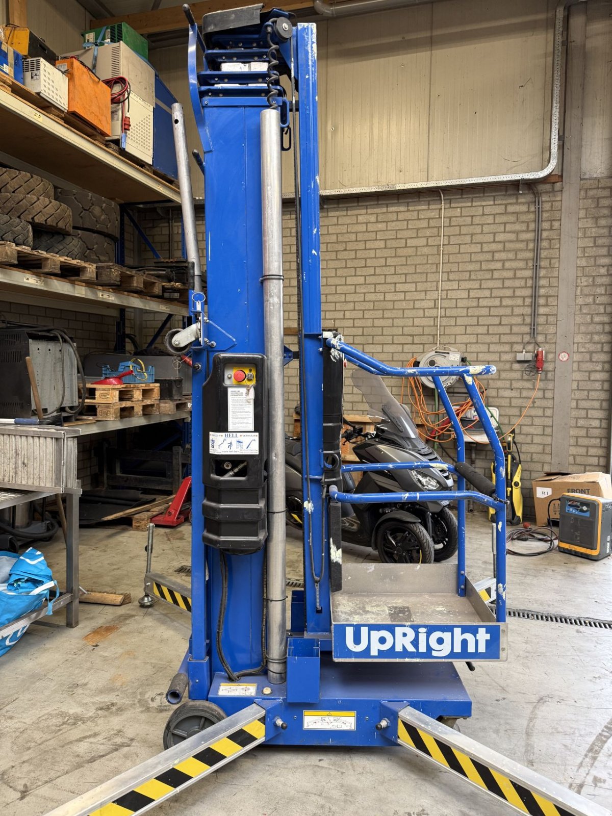 Teleskoparbeitsbühne a típus Sonstige UPRIGT U 40 AC, Gebrauchtmaschine ekkor: Heythuysen (Kép 2)