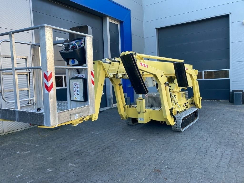 Teleskoparbeitsbühne типа Teupen Leo 25 T, Gebrauchtmaschine в WIJCHEN (Фотография 2)