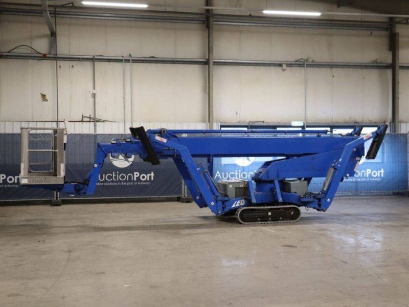 Teleskoparbeitsbühne des Typs Teupen LEO 25T, Gebrauchtmaschine in Antwerpen (Bild 1)