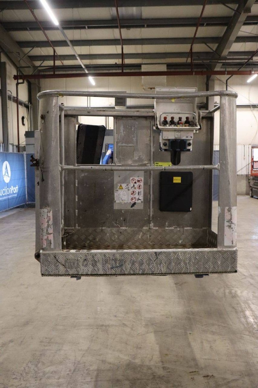 Teleskoparbeitsbühne tip Teupen LEO 25T, Gebrauchtmaschine in Antwerpen (Poză 9)