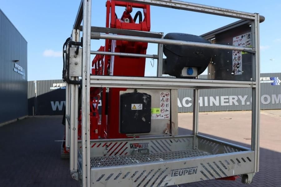 Teleskoparbeitsbühne des Typs Teupen Leo 36t 230 V Electric Motor + Diesel, Rubber Trac, Gebrauchtmaschine in Groenlo (Bild 9)