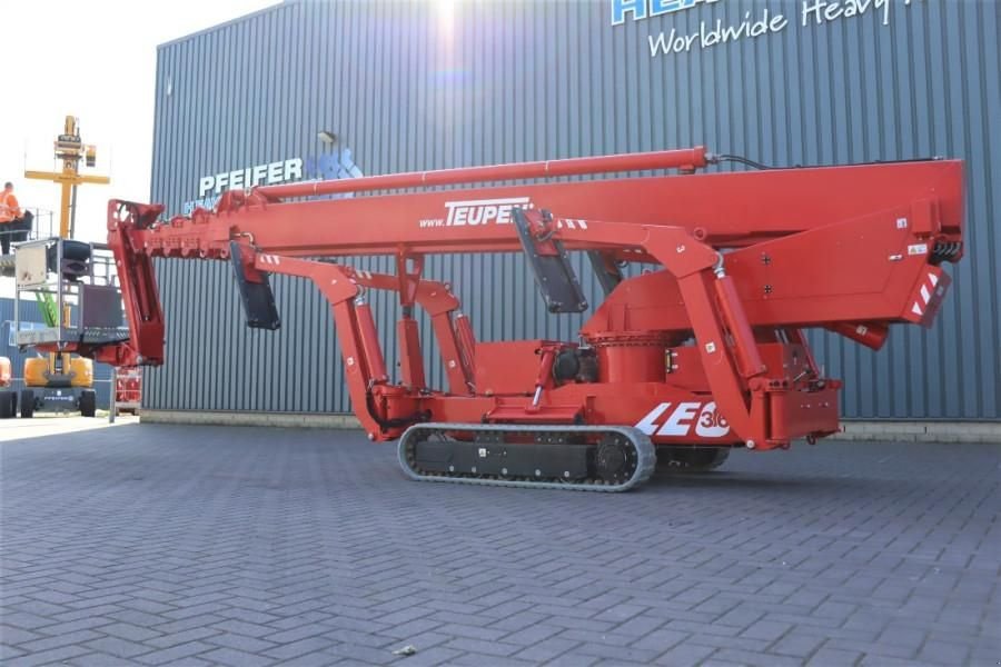 Teleskoparbeitsbühne des Typs Teupen Leo 36t 230 V Electric Motor + Diesel, Rubber Trac, Gebrauchtmaschine in Groenlo (Bild 8)