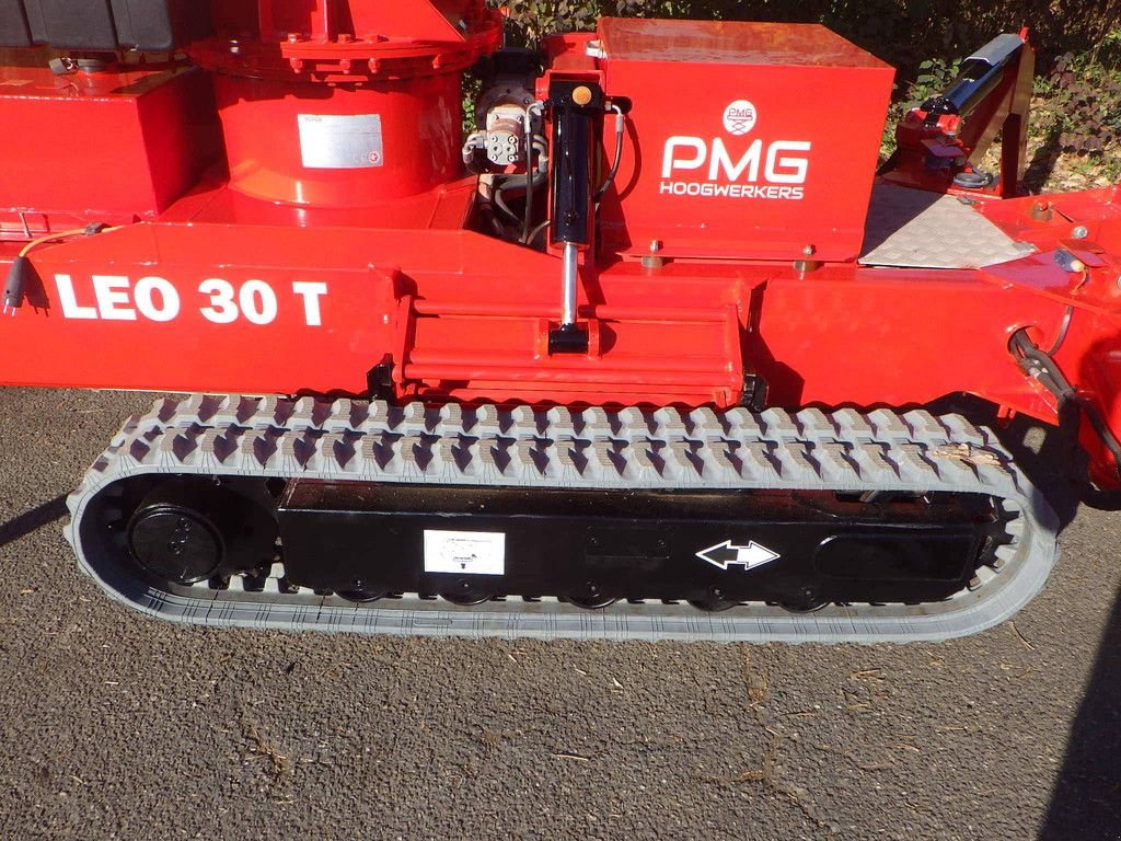 Teleskoparbeitsbühne des Typs Teupen Leo30T, Gebrauchtmaschine in Antwerpen (Bild 8)