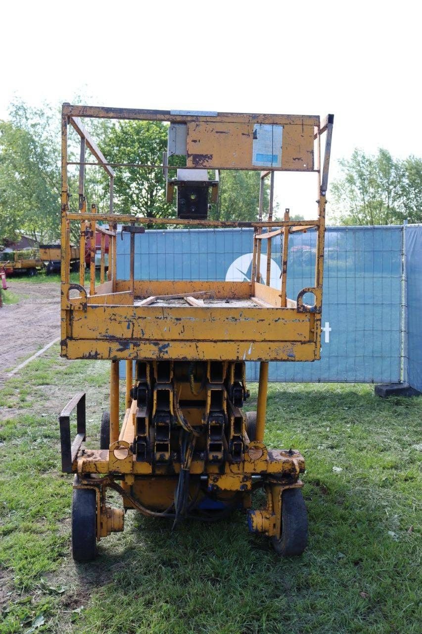 Teleskoparbeitsbühne a típus Upright Schaarlift, Gebrauchtmaschine ekkor: Antwerpen (Kép 5)