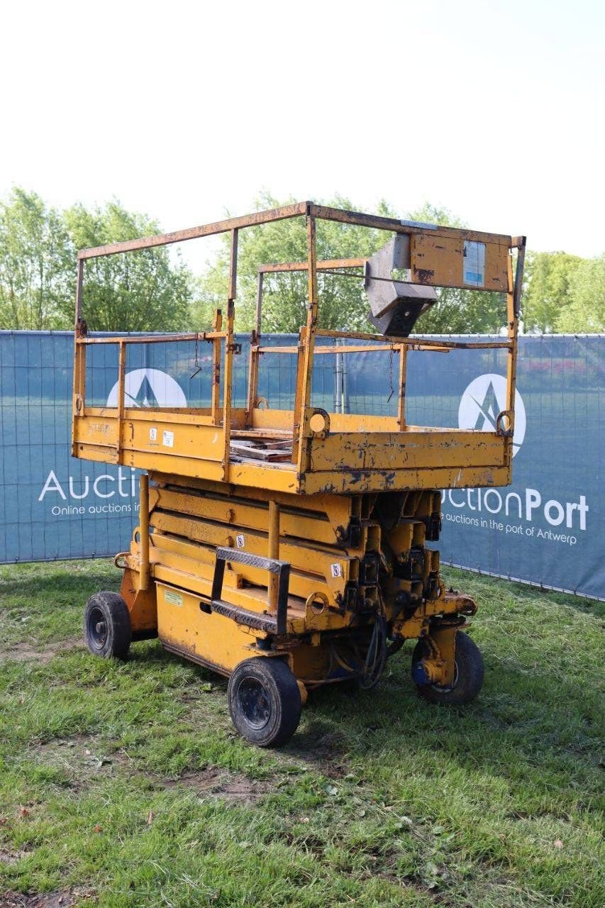 Teleskoparbeitsbühne a típus Upright Schaarlift, Gebrauchtmaschine ekkor: Antwerpen (Kép 4)