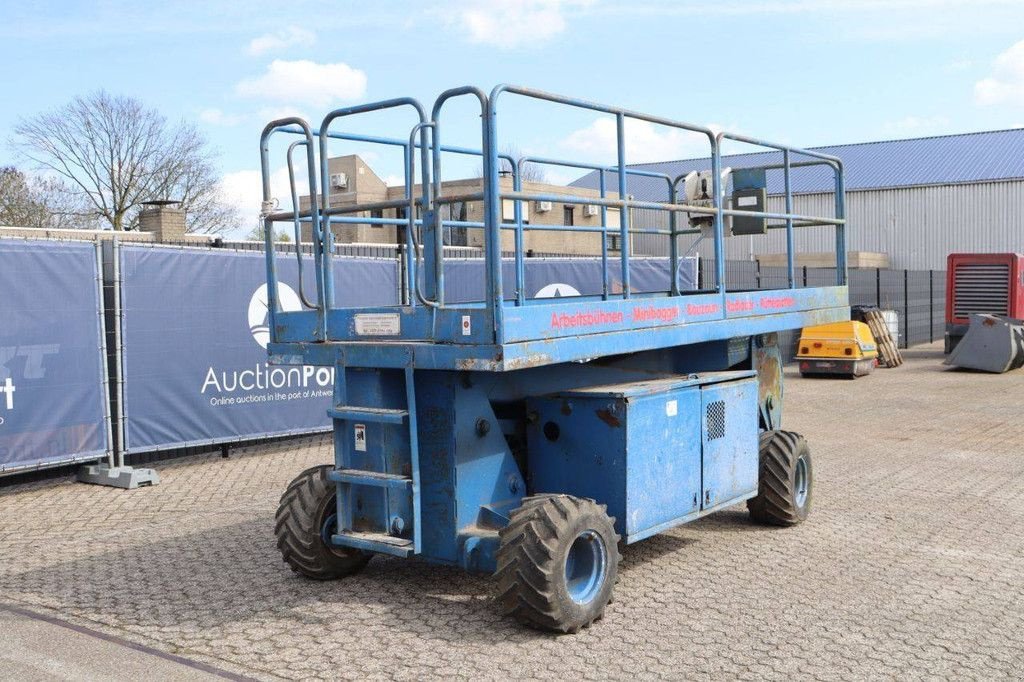 Teleskoparbeitsbühne типа Upright SL30, Gebrauchtmaschine в Antwerpen (Фотография 10)