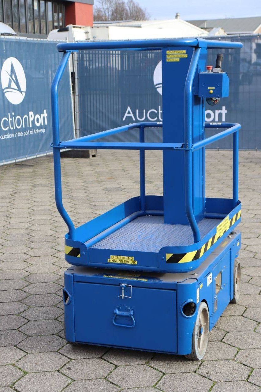 Teleskoparbeitsbühne typu Upright TM-12, Gebrauchtmaschine v Antwerpen (Obrázok 11)