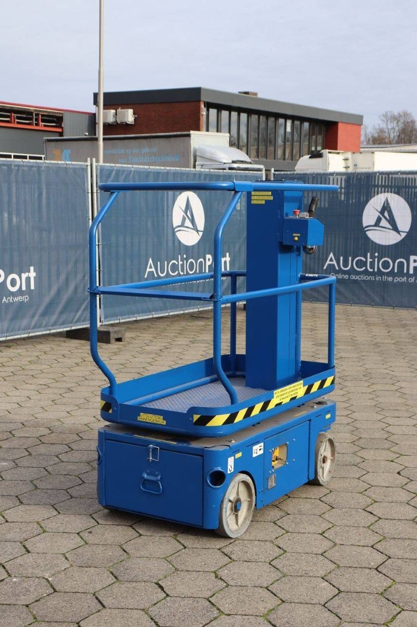 Teleskoparbeitsbühne typu Upright TM-12, Gebrauchtmaschine v Antwerpen (Obrázok 10)