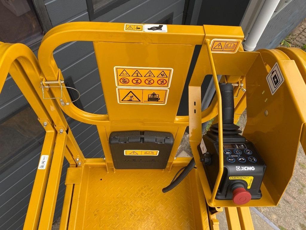 Teleskoparbeitsbühne des Typs XCMG XG1008AC, Neumaschine in 's-Heer Arendskerke (Bild 5)