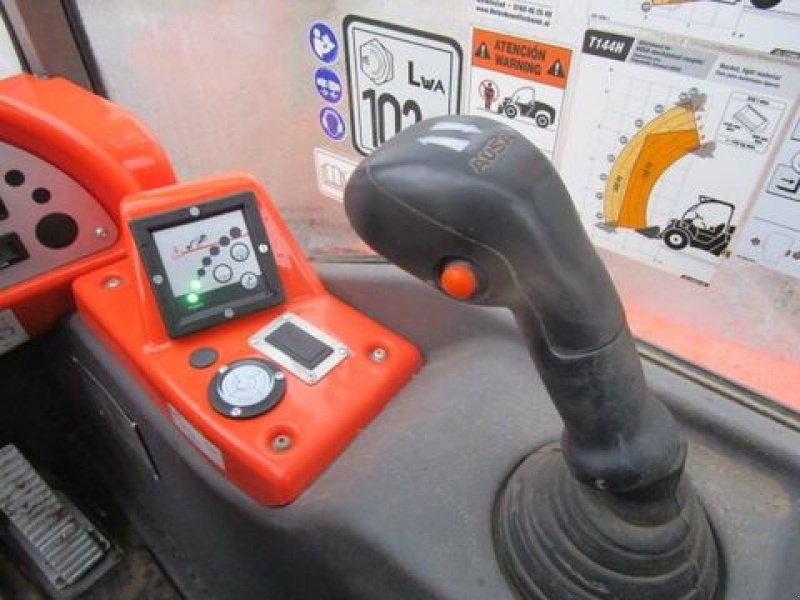 Teleskoplader Türe ait Ausa T144 HX4 - 4m-1,4 Ton. mit Schaufel+Palettengabe, Gebrauchtmaschine içinde Gnas (resim 4)