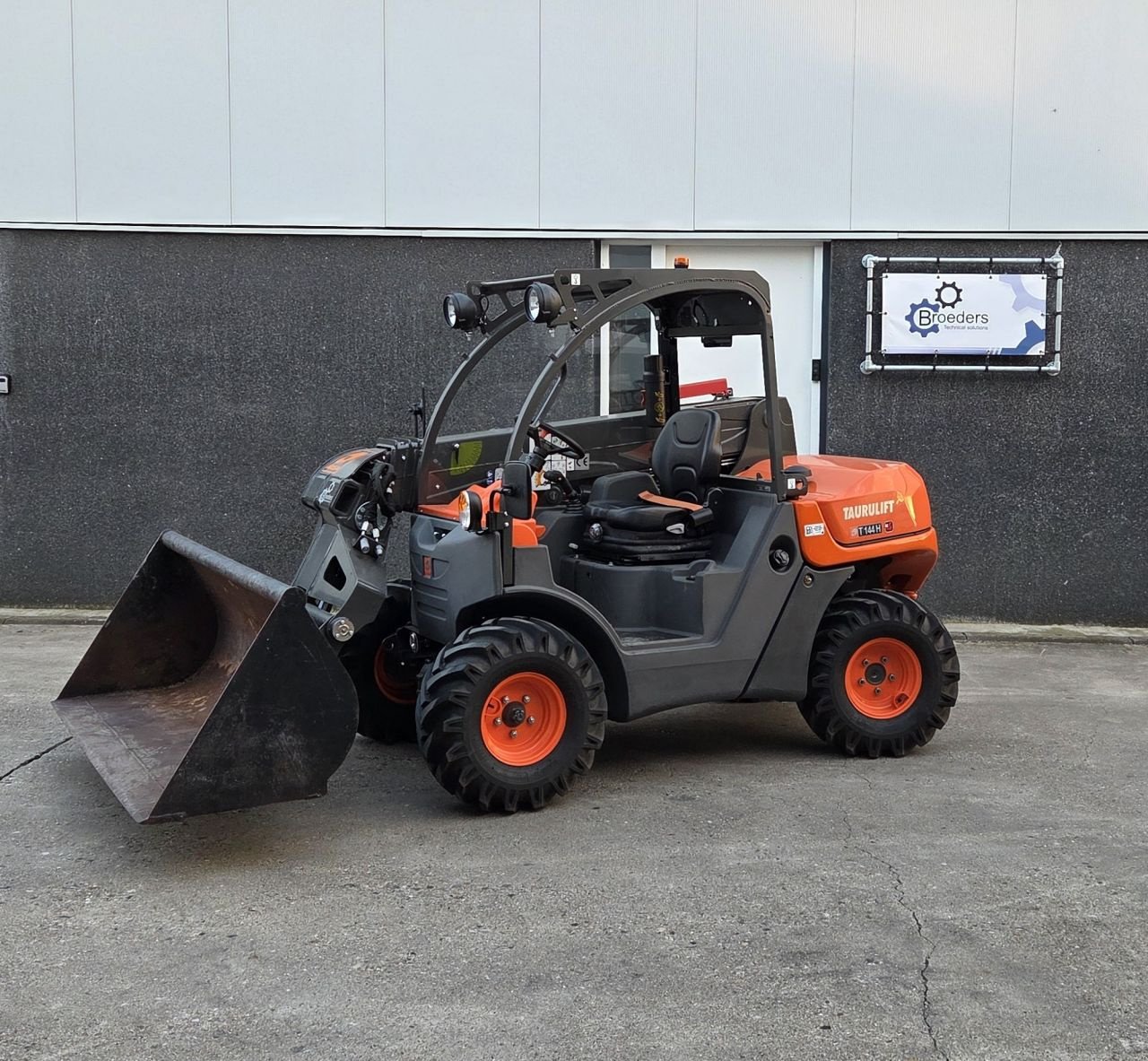 Teleskoplader tip Ausa T144H, Neumaschine in Dongen (Poză 1)