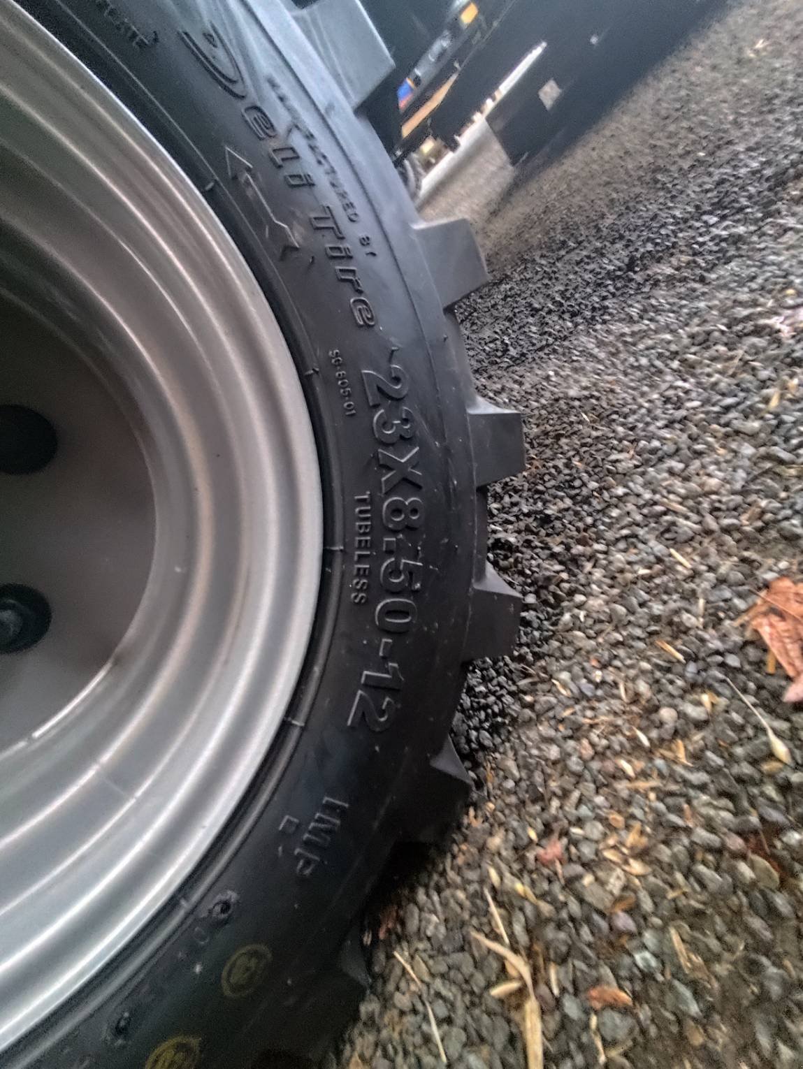 Teleskoplader от тип Avant 423, Gebrauchtmaschine в Le Horps (Снимка 8)