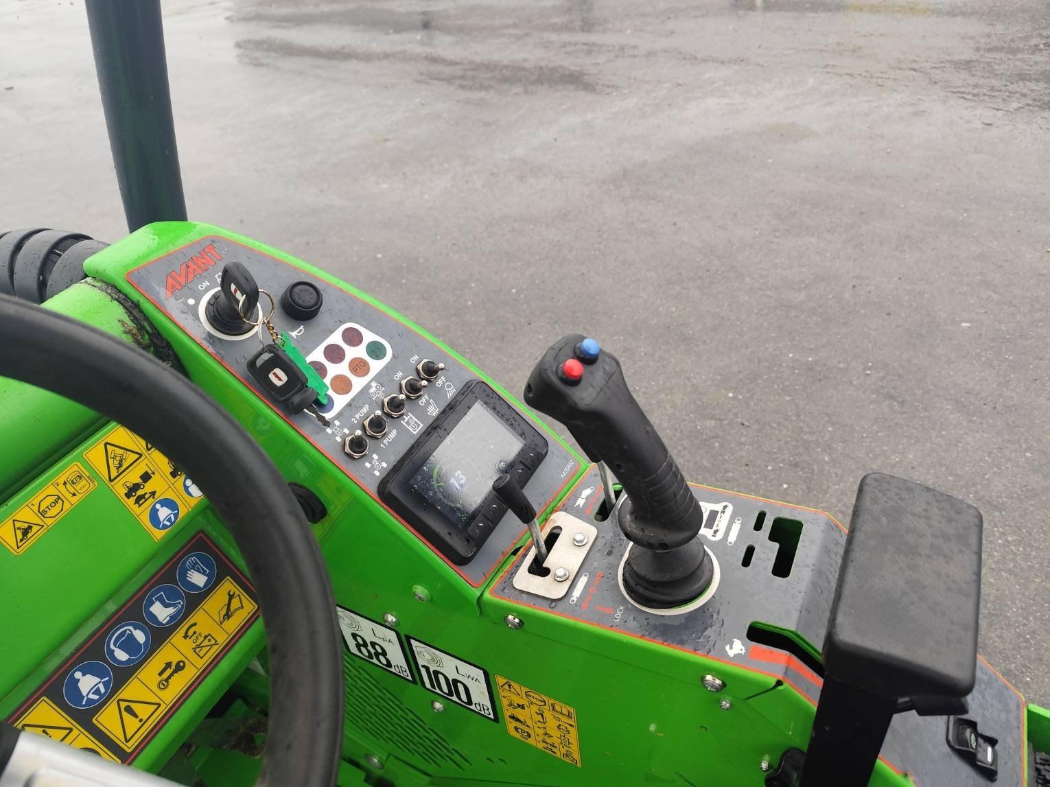 Teleskoplader del tipo Avant 528 OPTIDRIVE, Gebrauchtmaschine en Le Horps (Imagen 8)