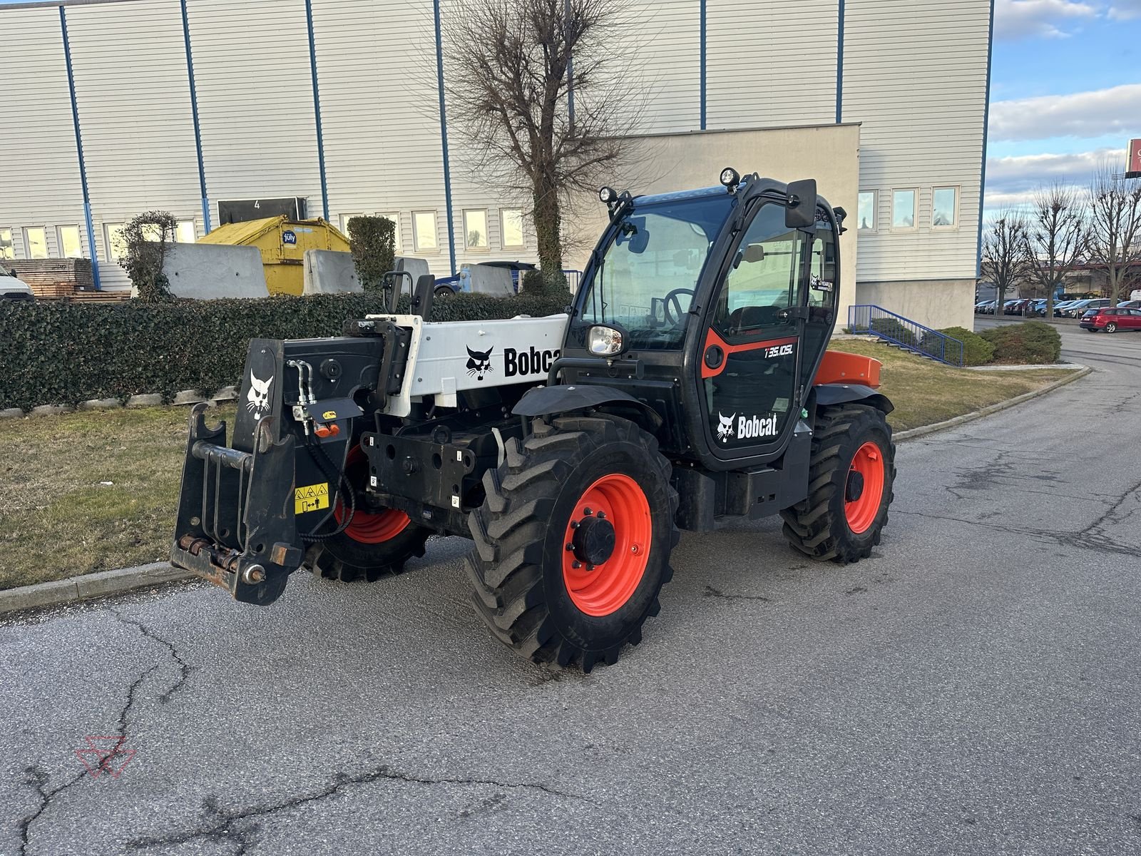 Teleskoplader del tipo Bobcat Bobcat T35.105, Gebrauchtmaschine en Schwechat (Imagen 3)