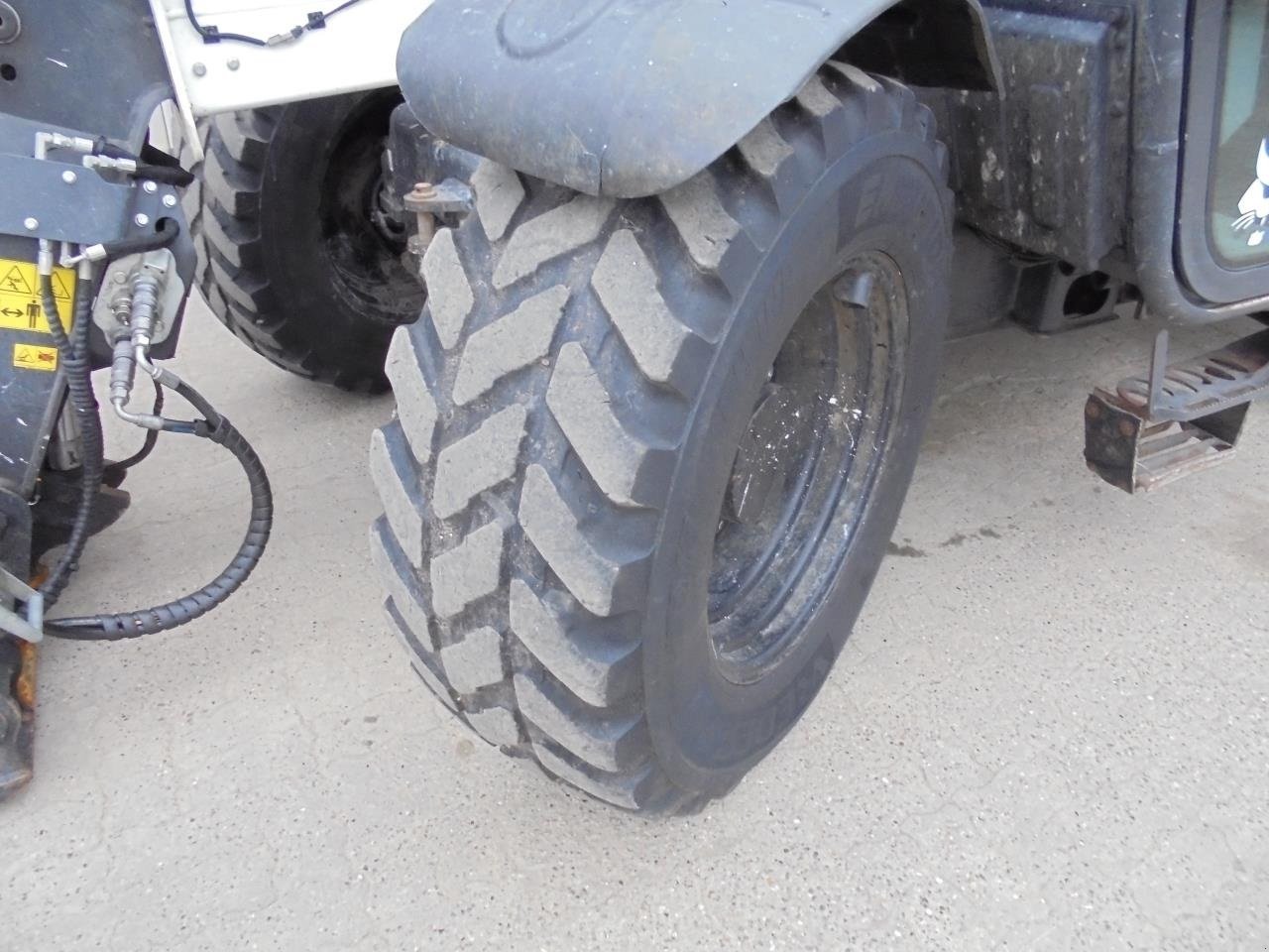 Teleskoplader от тип Bobcat TELESKOPLÆSSER, Gebrauchtmaschine в Ribe (Снимка 17)