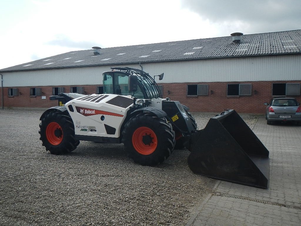 Teleskoplader of the type Bobcat TL 34.65 HF AGRI, Gebrauchtmaschine in Aabenraa (Picture 11)