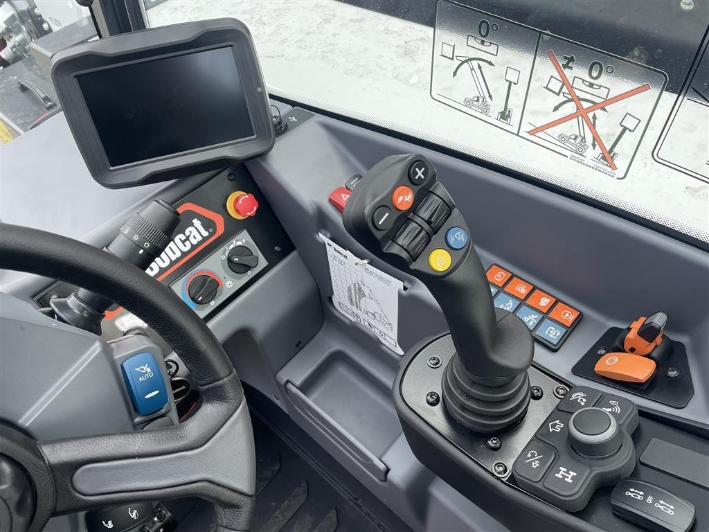 Teleskoplader of the type Bobcat TL 34.65 HF AGRI, Gebrauchtmaschine in Rødding (Picture 7)