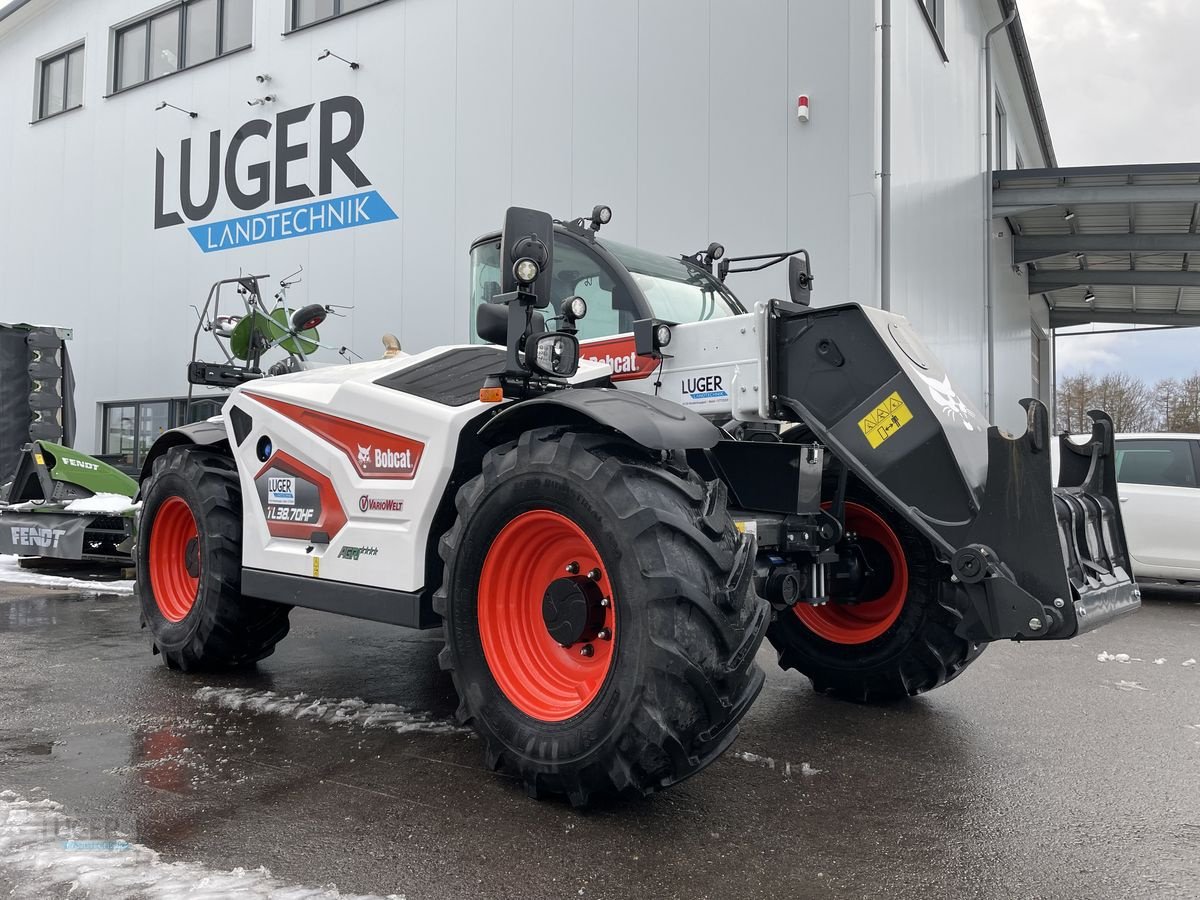 Teleskoplader of the type Bobcat TL 38.70HF, Neumaschine in Niederkappel (Picture 1)