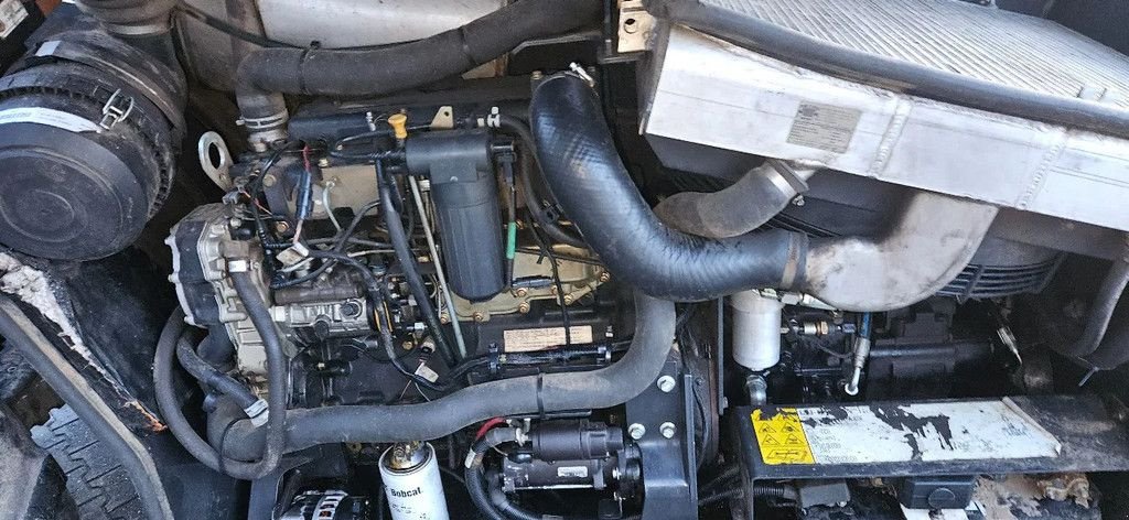 Teleskoplader типа Bobcat TL 470, Gebrauchtmaschine в Scharsterbrug (Фотография 5)