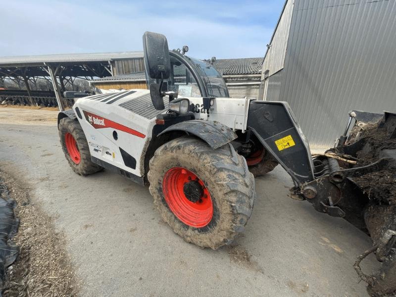 Teleskoplader des Typs Bobcat TL3870, Gebrauchtmaschine in PLUMELEC (Bild 2)