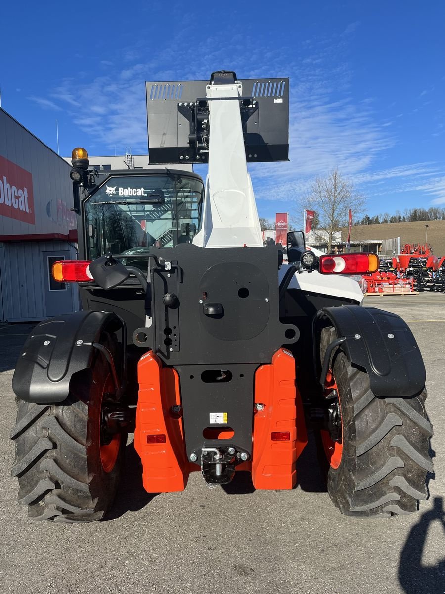 Teleskoplader of the type Bobcat TL43.80HF, Neumaschine in Wallern (Picture 3)