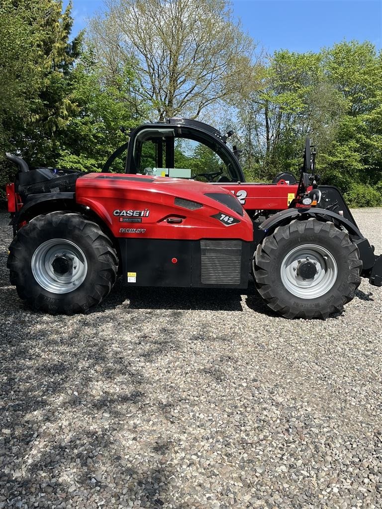 Teleskoplader des Typs Case IH 742 Farmlift, Gebrauchtmaschine in Glamsbjerg (Bild 4)