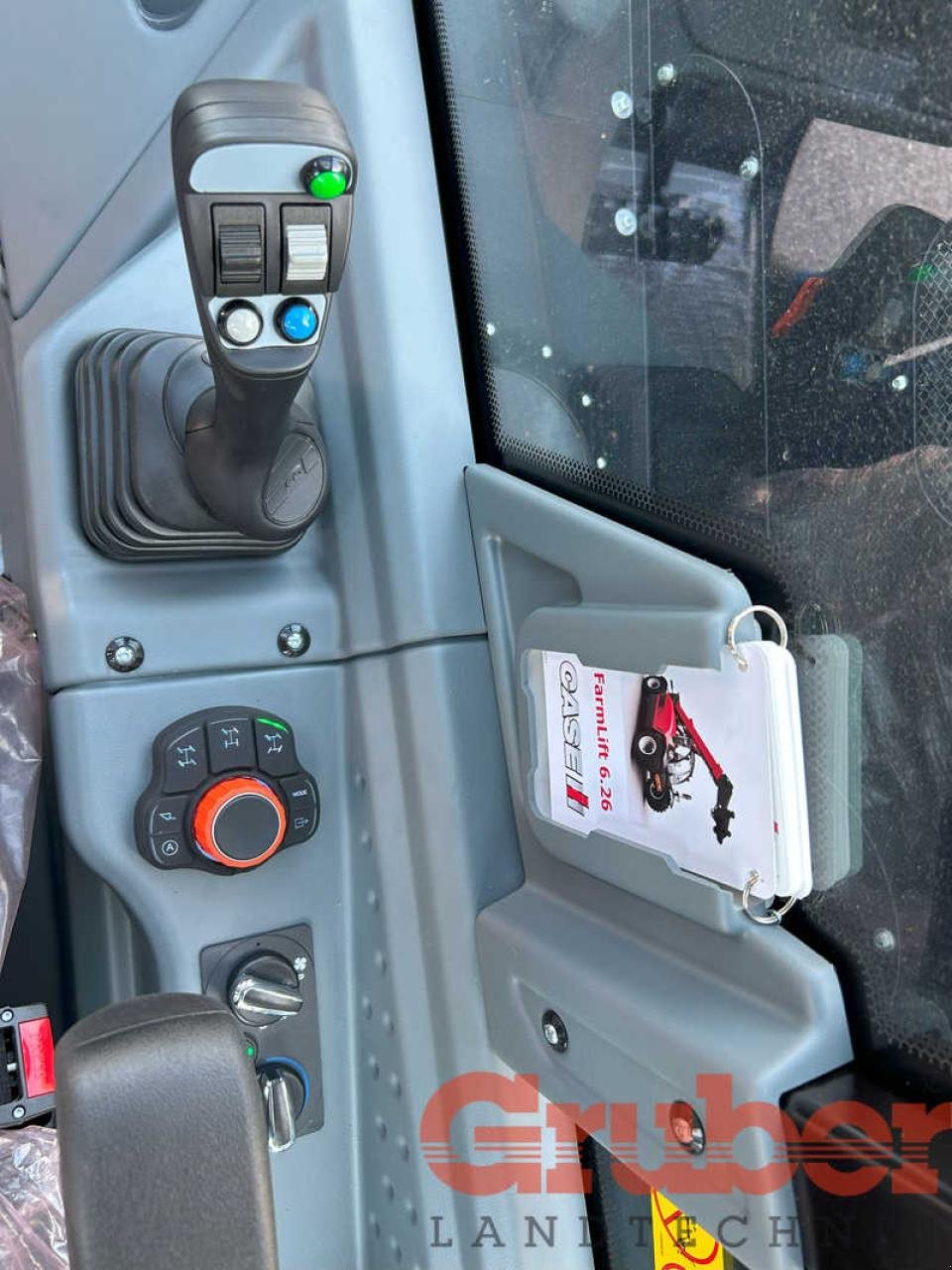 Teleskoplader des Typs Case IH Farmlift 626, Neumaschine in Ampfing (Bild 8)