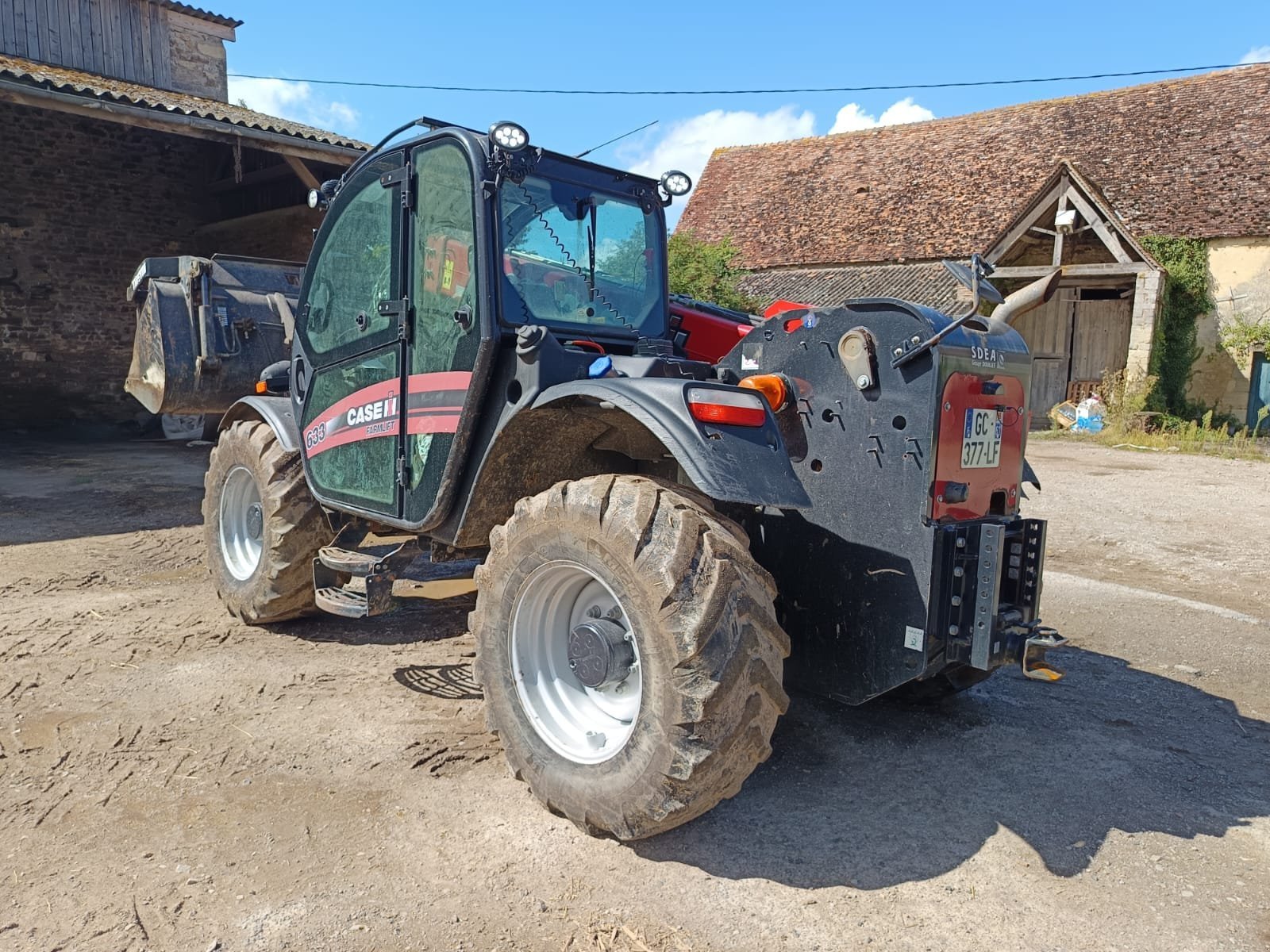 Teleskoplader типа Case IH FARMLIFT 633, Gebrauchtmaschine в Le Horps (Фотография 8)
