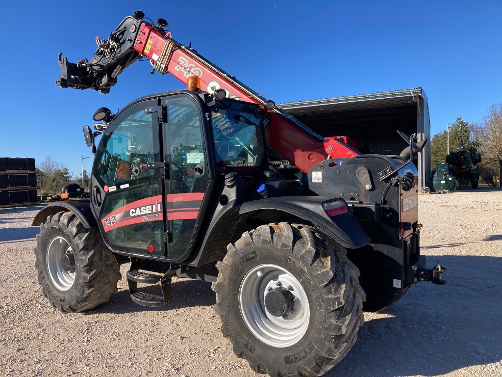 Teleskoplader Türe ait Case IH FARMLIFT 742, Gebrauchtmaschine içinde CHAUMONT (resim 5)