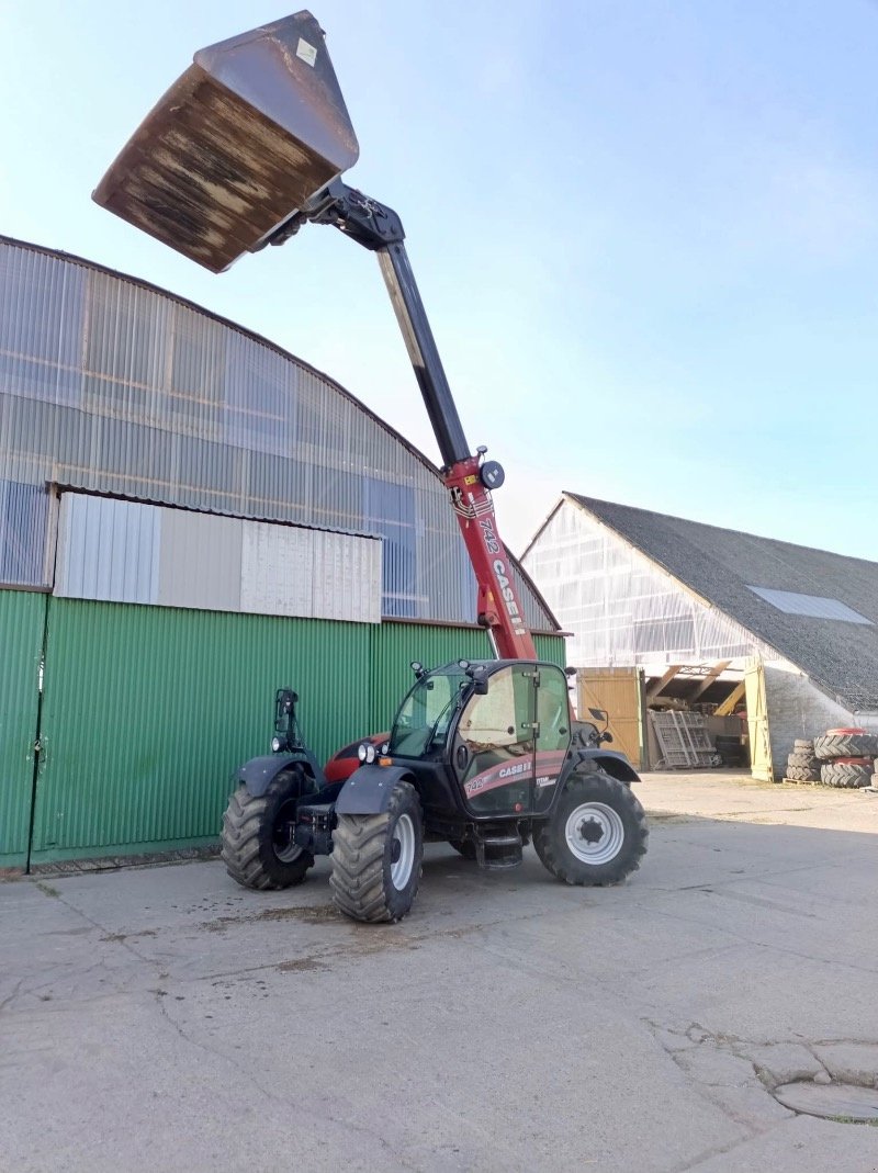 Teleskoplader des Typs Case 742 Farmlift, Gebrauchtmaschine in Liebenwalde (Bild 3)