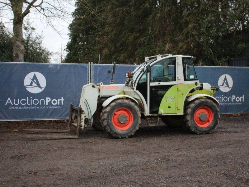 Teleskoplader des Typs Caterpillar 506, Gebrauchtmaschine in Antwerpen (Bild 1)